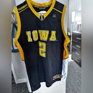 Iowa Hawkeyes Colosseum Vintage Basketball Jersey Size XL Number 2
